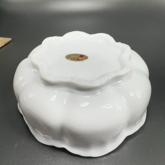 Vintage Maryland China Japan Pitcher White Porcelain Rose Bowl Dish Flower Shape - Picture 10 of 11